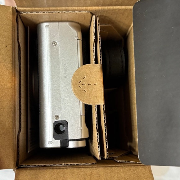 Fujifilm instax Mini Evo - Picture 9 of 11